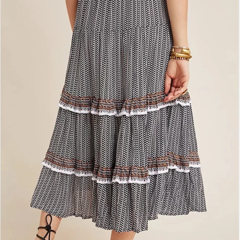 Anthropologie Beachgold Jocelyn Tiered Midi Skirt M EUC - Picture 2 of 7